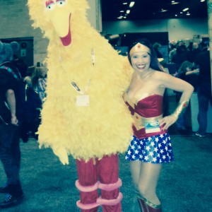 Cumisha Amado With Big Bird At Comic-Con Int'l