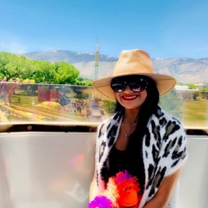 bobbibesos@bunnyranch.com