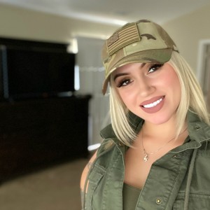 Smile sexy xoxo