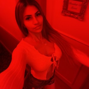 LittleLexxi@bunnyranch.com