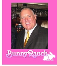 dennishof.jpg