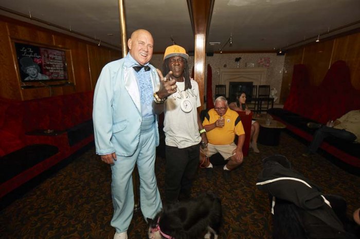 DennisHof_BdayParty_010.jpg