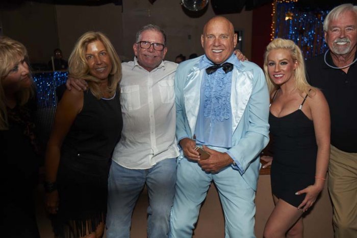 DennisHof_BdayParty_098.jpg