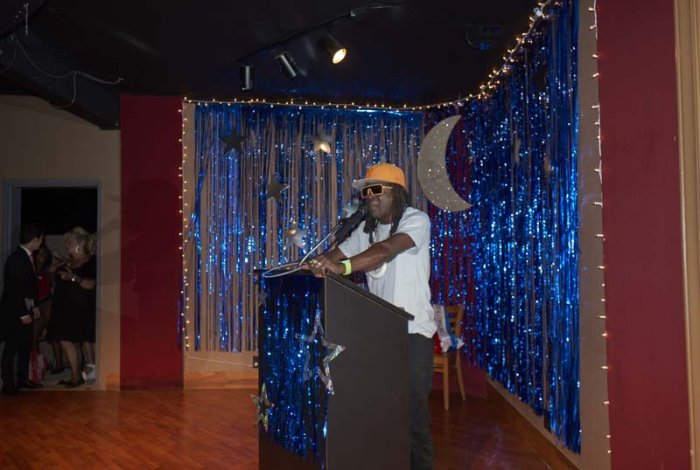 DennisHof_BdayParty_123.jpg