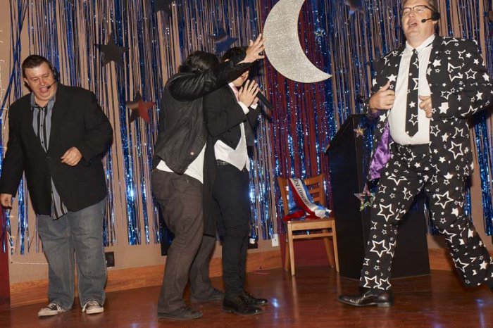 DennisHof_BdayParty_210.jpg