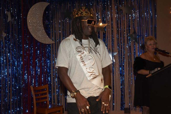DennisHof_BdayParty_280.jpg
