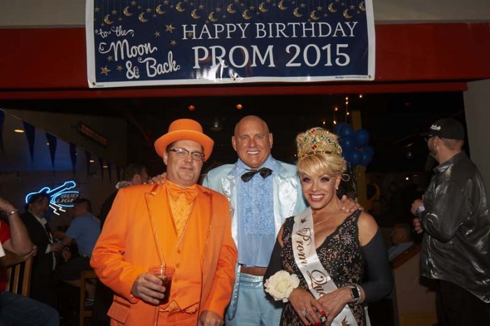 DennisHof_BdayParty_316.jpg