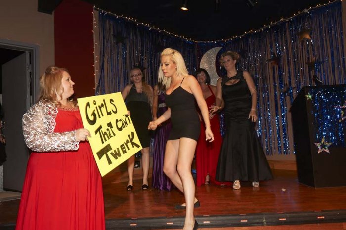 DennisHof_BdayParty_325.jpg