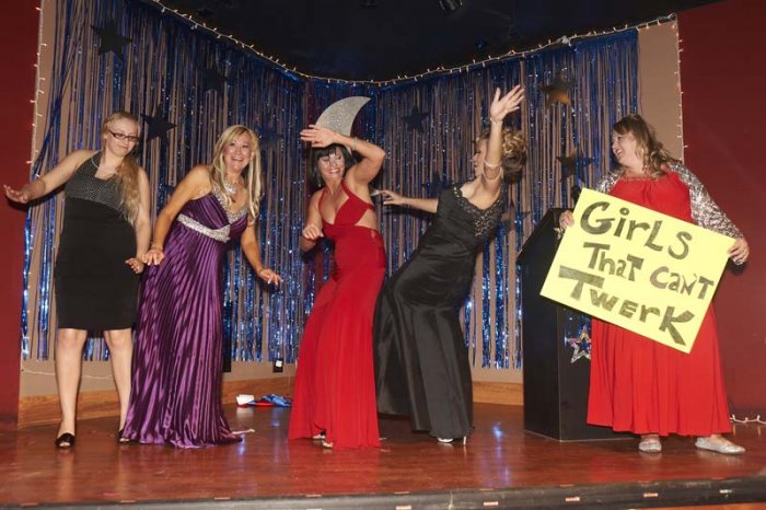 DennisHof_BdayParty_336.jpg