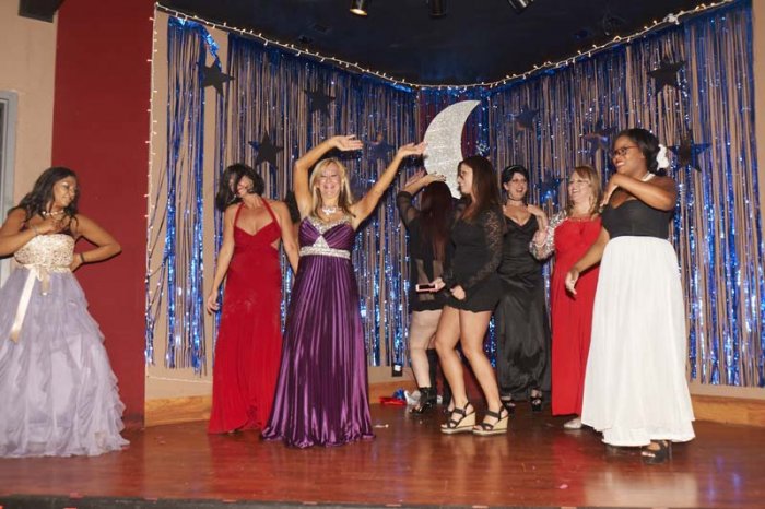 DennisHof_BdayParty_554.jpg
