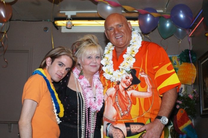 FamilyPic.jpg